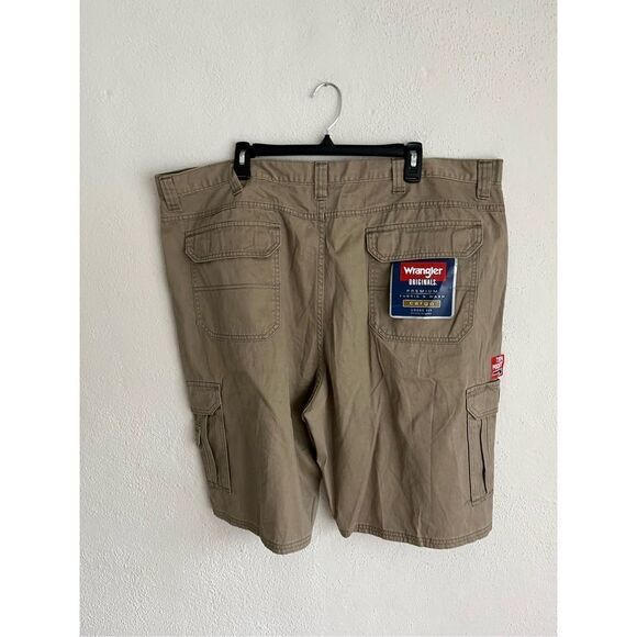 Wrangler Originals Man Premium Fabric Loose Fit Cargo Short, Size 44 - Picture 7 of 7
